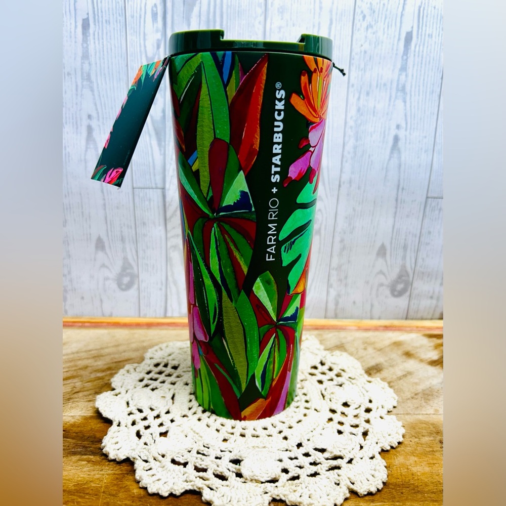 NWT  LIMITED EDITION Starbucks Farm Rio 2025 - Stainless Steel
Tumbler